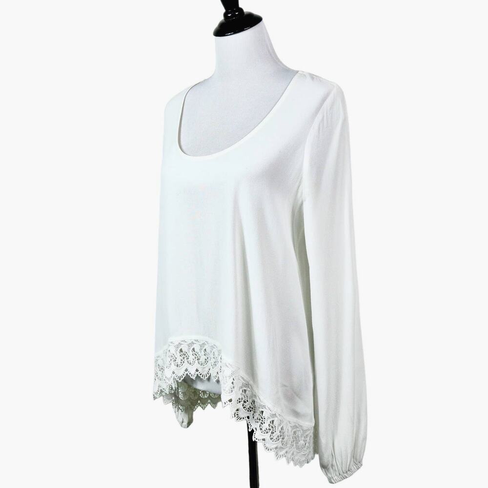 Lovers + Friends Size M Lovers Day Blouse Hi Low Oversize Ivory White